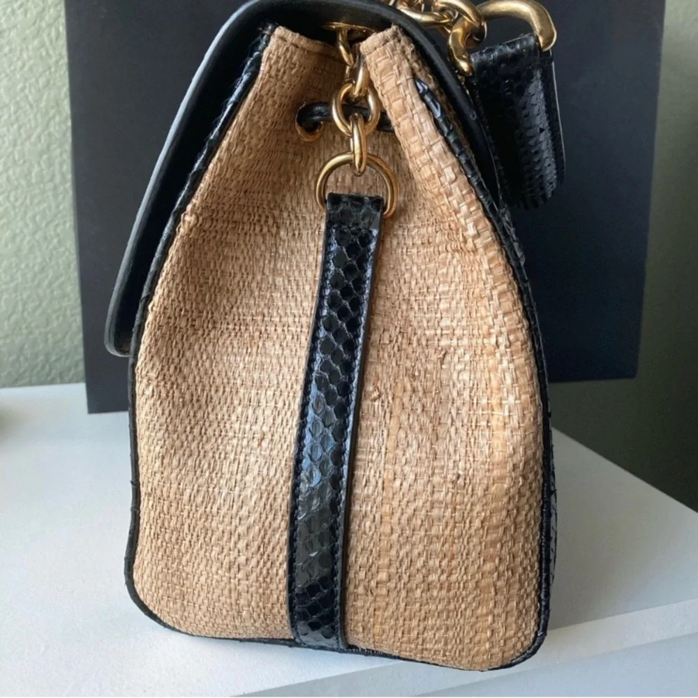 NWT Dolce & Gabbana raffia 30cm size with black π - Picture 12 of 12